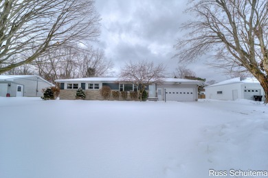 Beach Home For Sale in Norton Shores, Michigan