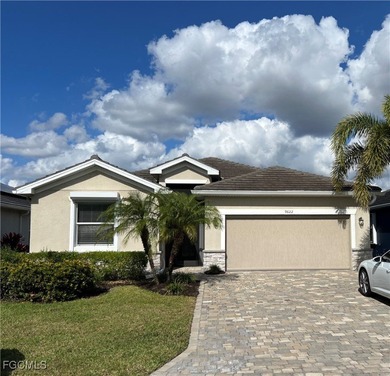 Beach Home For Sale in Fort Myers, Florida