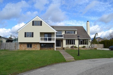 Beach Home For Sale in Northfield, New Jersey