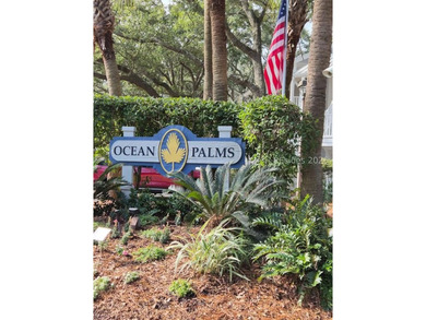 Beach Home For Sale in Hilton Head Island, South Carolina