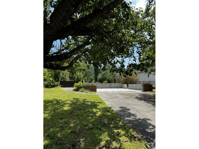 Beach Lot For Sale in Wilmington, North Carolina