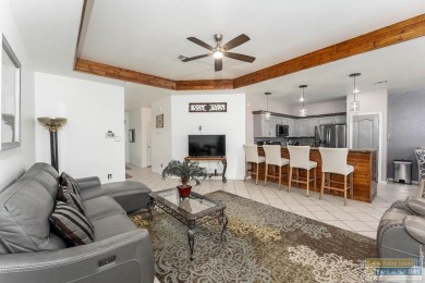 Beach Townhome/Townhouse Sale Pending in Laguna Vista, Texas