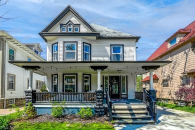 Beach Home Active Under Contract in Lakewood, Ohio