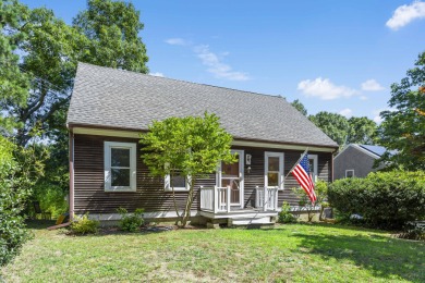 Beach Home For Sale in Mashpee, Massachusetts