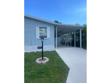 Beach Home For Sale in Stuart, Florida