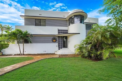 Beach Home For Sale in Hollywood, Florida