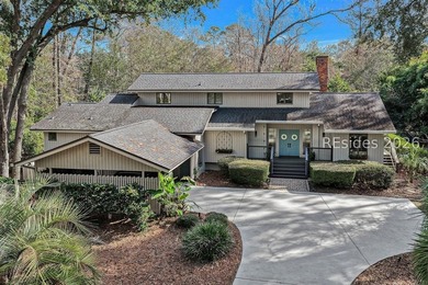 Beach Home For Sale in Hilton Head Island, South Carolina