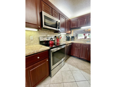 Beach Condo For Sale in Jupiter, Florida