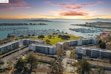Beach Condo For Sale in Richmond, California