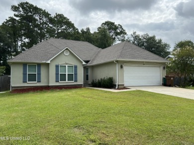 Beach Home For Sale in Pass Christian, Mississippi