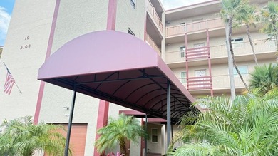 Beach Condo For Sale in Pompano Beach, Florida