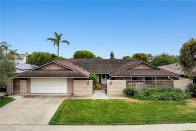 Beach Home Sale Pending in Newport Beach, California