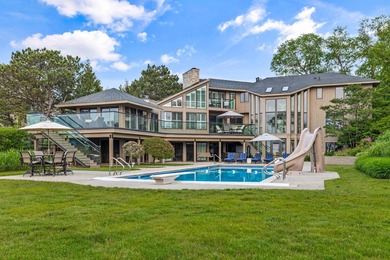 Beach Home For Sale in New Buffalo, Michigan