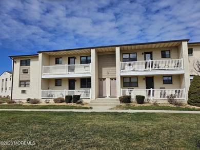 Beach Condo For Sale in Monmouth Beach, New Jersey