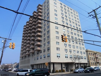Beach Condo For Sale in Atlantic City, New Jersey