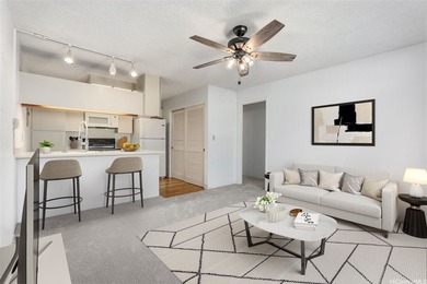 Beach Condo For Sale in Waipahu, Hawaii