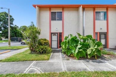 Beach Townhome/Townhouse For Sale in St. Petersburg, Florida