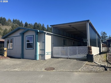 Beach Home For Sale in Reedsport, Oregon
