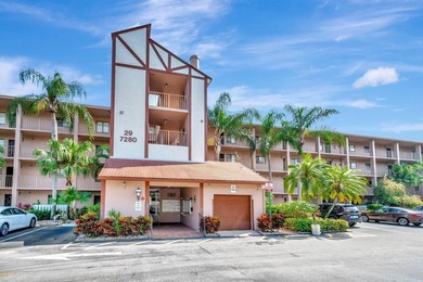 Beach Condo For Sale in Delray Beach, Florida