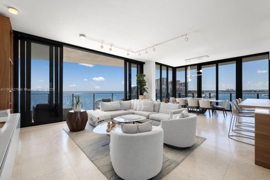 Beach Condo For Sale in Miami, Florida