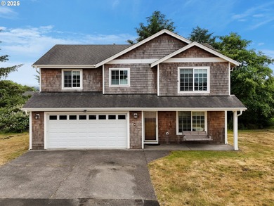 Beach Home For Sale in Gearhart, Oregon