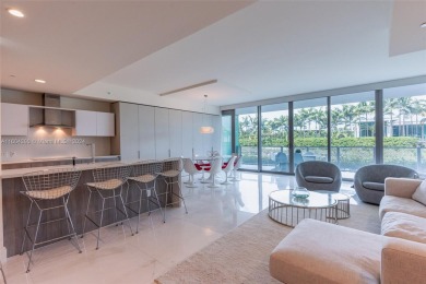 Beach Condo For Sale in Key Biscayne, Florida