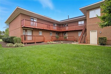 Beach Condo For Sale in Virginia Beach, Virginia