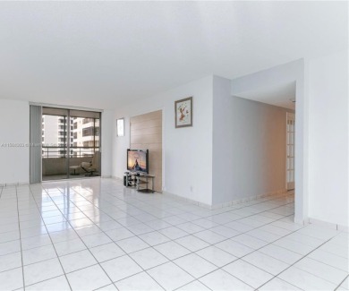 Beach Condo For Sale in Hallandale Beach, Florida