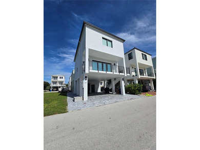 Beach Home For Sale in Key Largo, Florida