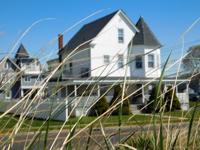 Beach Home For Sale in West Haven, Connecticut