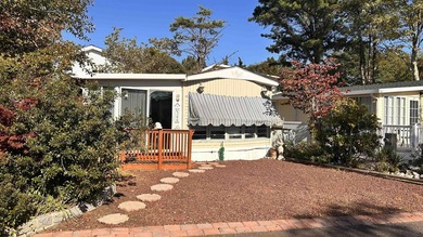 Beach Home For Sale in Marmora, New Jersey