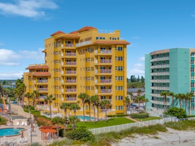 Beach Condo For Sale in New Smyrna Beach, Florida