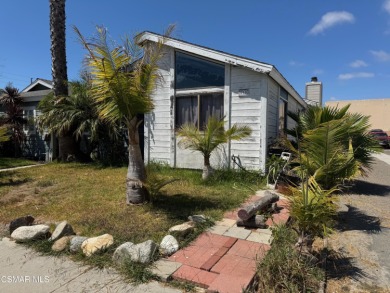 Beach Home For Sale in Huntington Beach, California