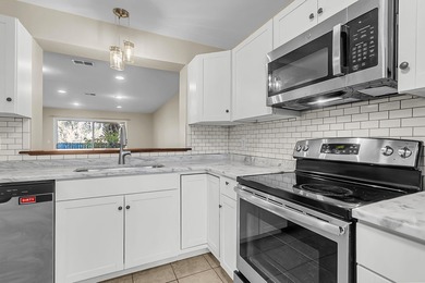 Beach Condo For Sale in Charleston, South Carolina