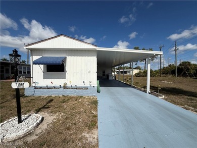 Beach Home Sale Pending in Bonita Springs, Florida