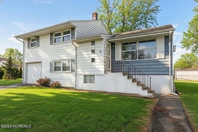 Beach Home Sale Pending in Neptune, New Jersey