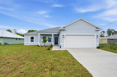 Beach Home Active Under Contract in Vero Beach, Florida