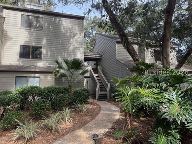Beach Condo For Sale in Hilton Head Island, South Carolina