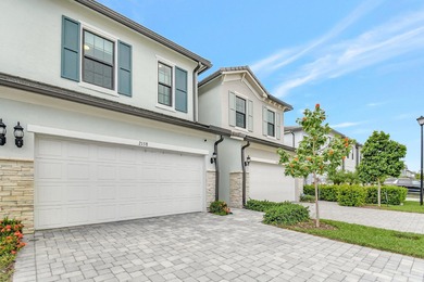 Beach Townhome/Townhouse For Sale in Oakland Park, Florida