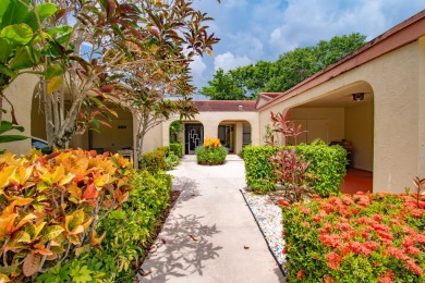 Beach Home For Sale in Boynton Beach, Florida