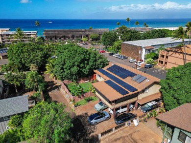 Beach Home For Sale in Lahaina, Hawaii