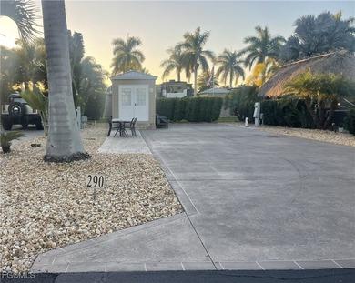 Beach Lot For Sale in Fort Myers, Florida