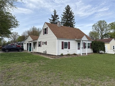 Beach Home For Sale in Madison, Ohio