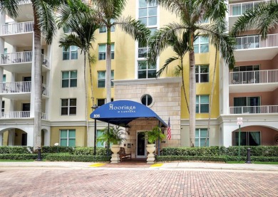 Beach Condo For Sale in Lantana, Florida