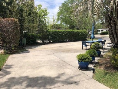 Beach Lot For Sale in Hilton Head Island, South Carolina