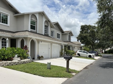 Beach Townhome/Townhouse For Sale in Boynton Beach, Florida