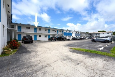 Beach Condo For Sale in Lantana, Florida