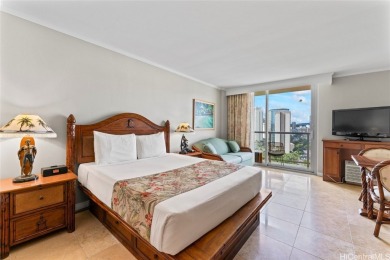 Beach Condo For Sale in Honolulu, Hawaii