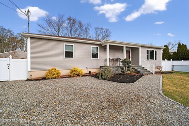 Beach Home Sale Pending in Forked River, New Jersey