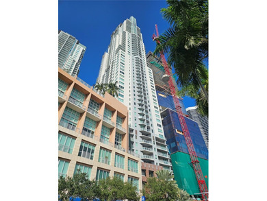 Beach Condo For Sale in Miami, Florida